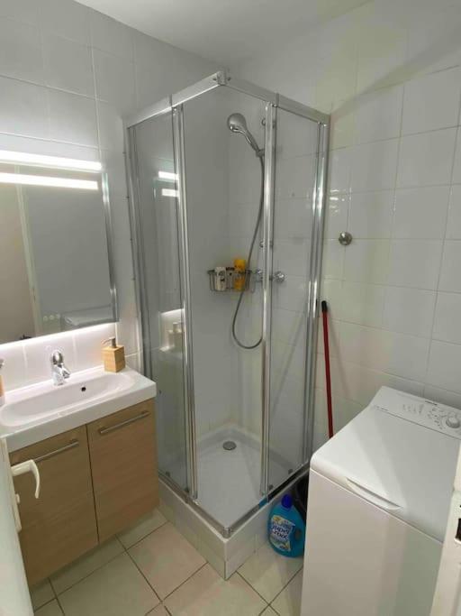 Logement Proche De La Plage นีซ ภายนอก รูปภาพ